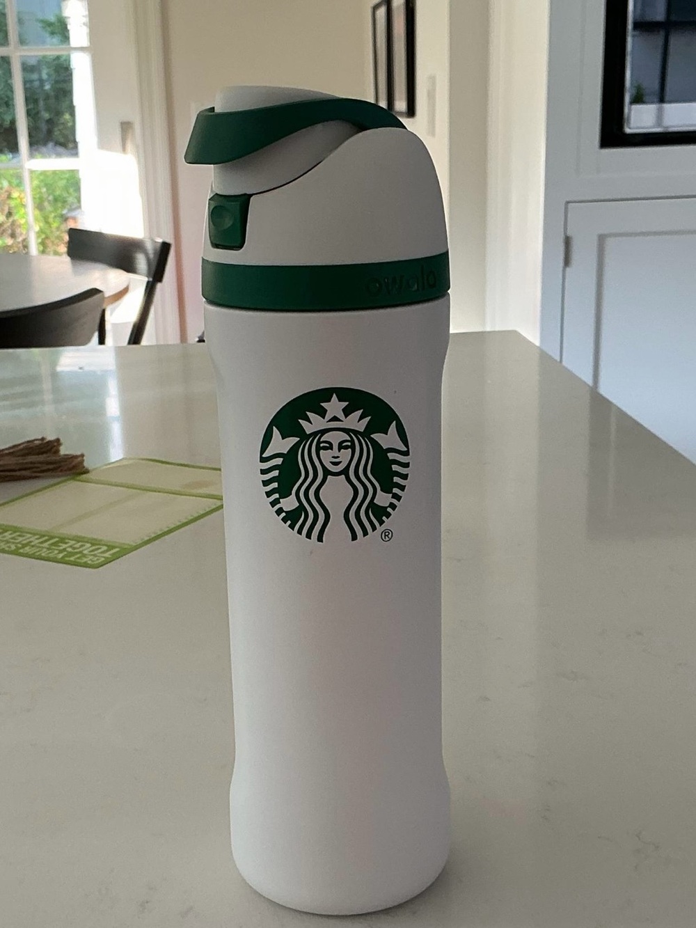 Starbucks × Owala Water Bottle – Limited Edition – Like New